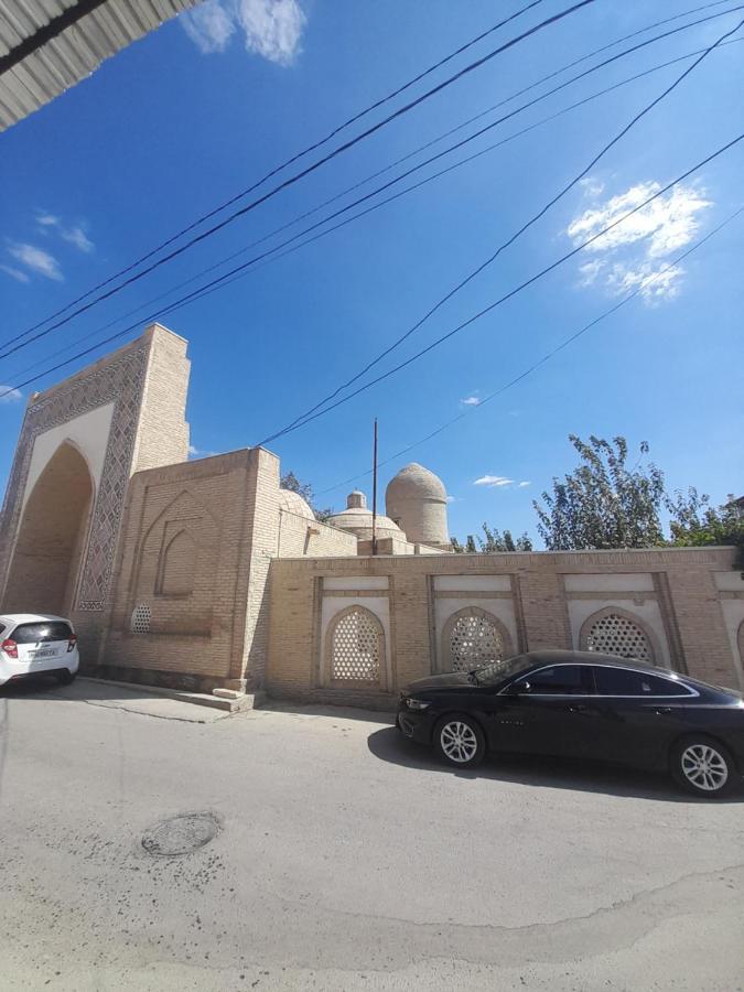 Nau Hotel Buchara Buitenkant foto