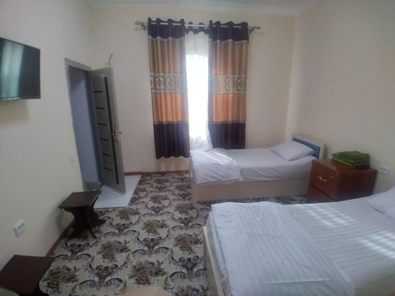Nau Hotel Buchara Buitenkant foto