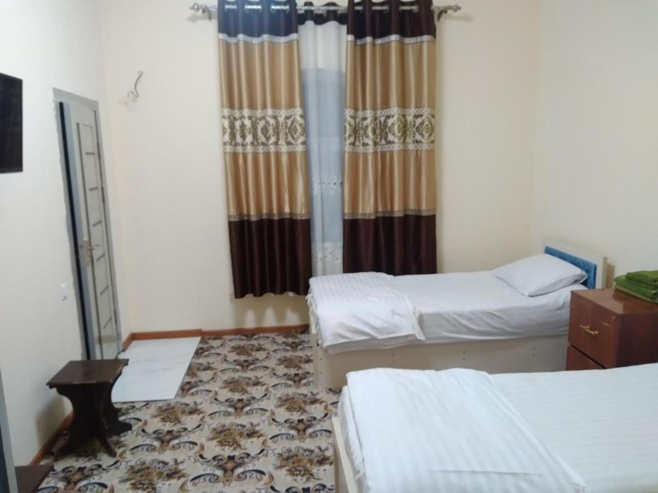 Nau Hotel Buchara Buitenkant foto