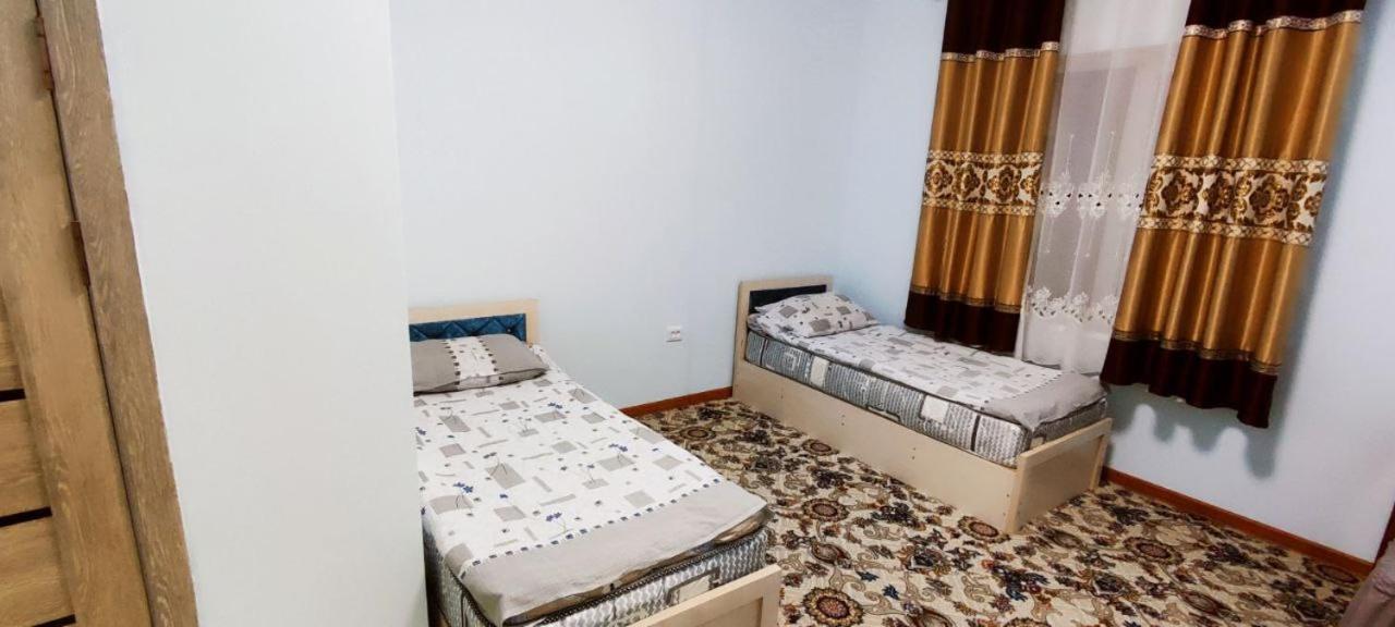 Nau Hotel Buchara Buitenkant foto